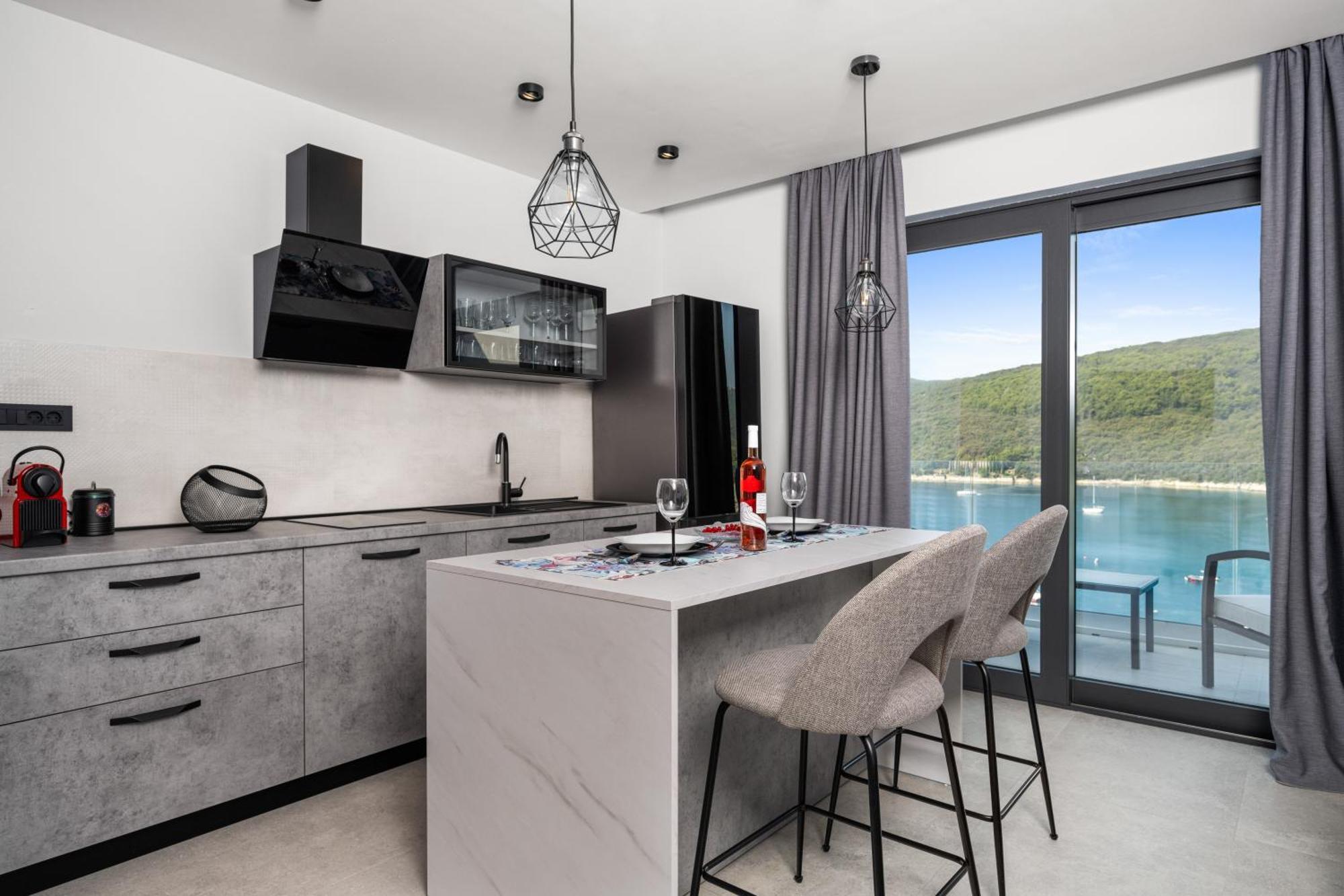 Apartment Mirella 2 ラバック エクステリア 写真