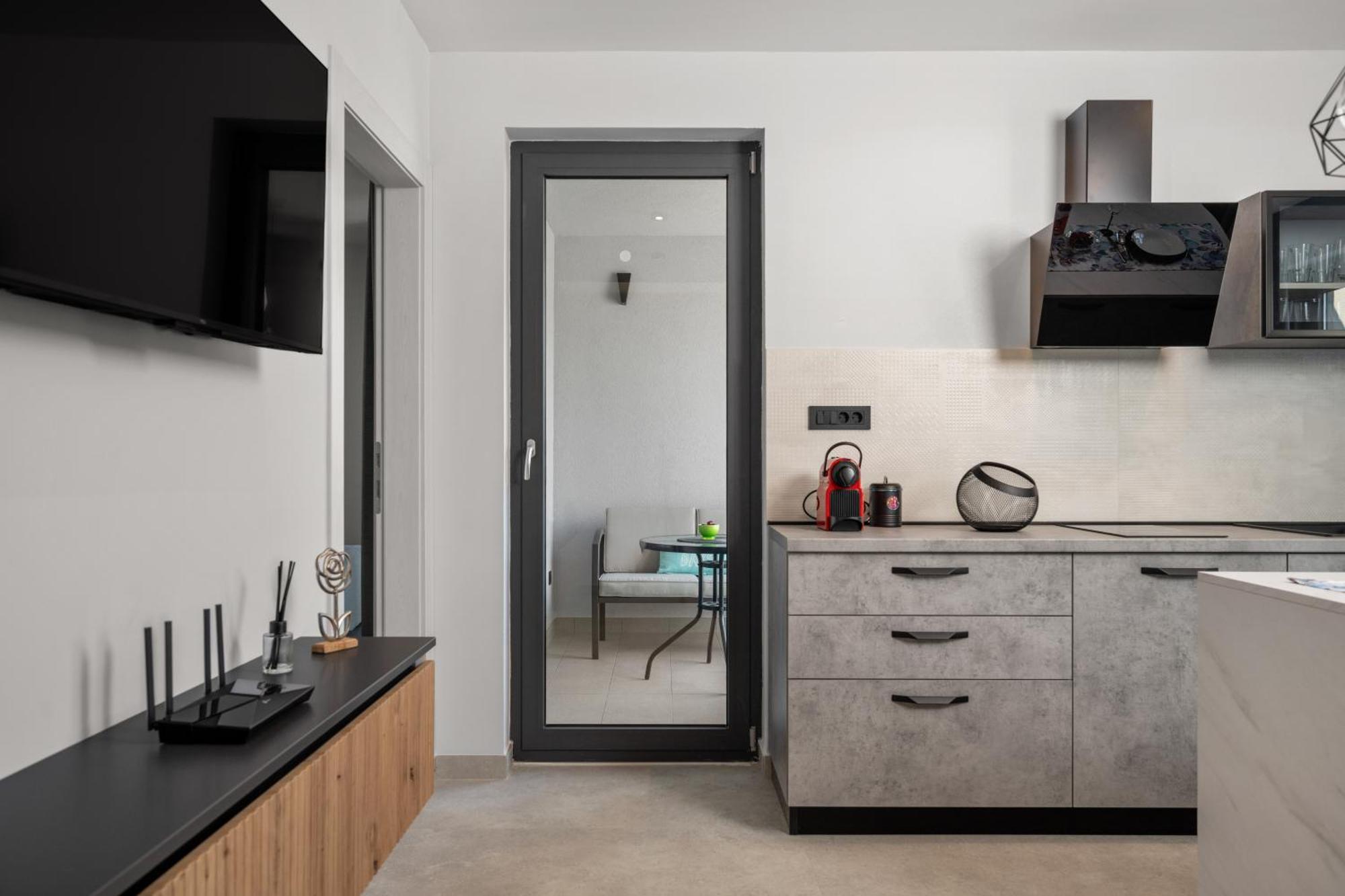 Apartment Mirella 2 ラバック エクステリア 写真